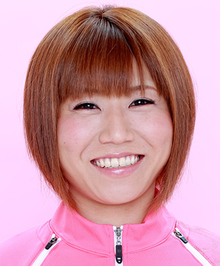 足立 かなえ (東京支部選手プロフィール)