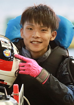 中村 日向 (ヤングレーサー名鑑)