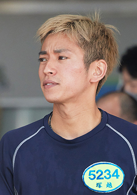 塚越 海斗 (ヤングレーサー名鑑)